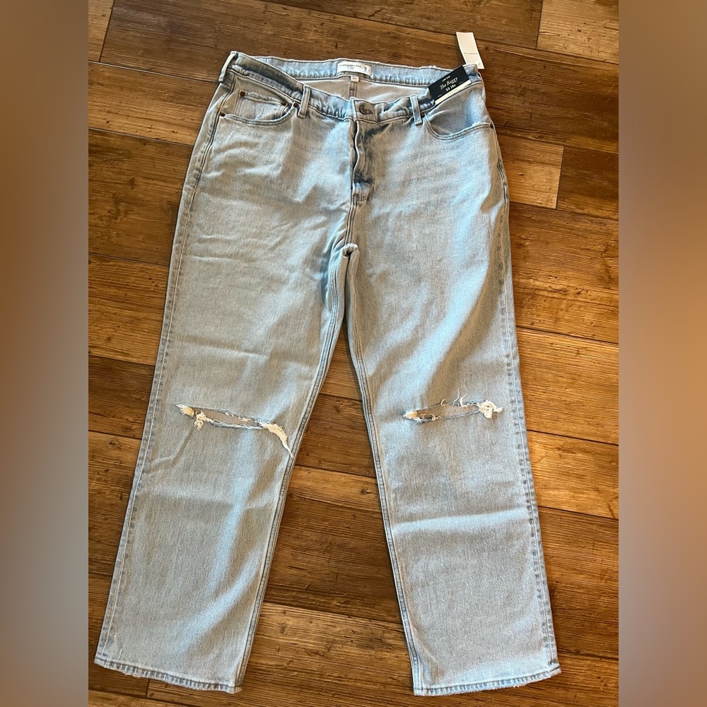 Abercrombie Low Rise Baggy Jean - 33R Curve Love